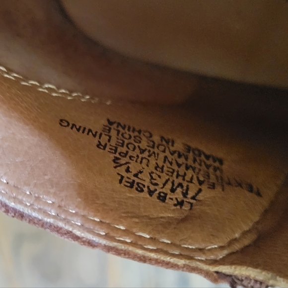 Lucky Brand Basel Bootie - Picture 6 of 10